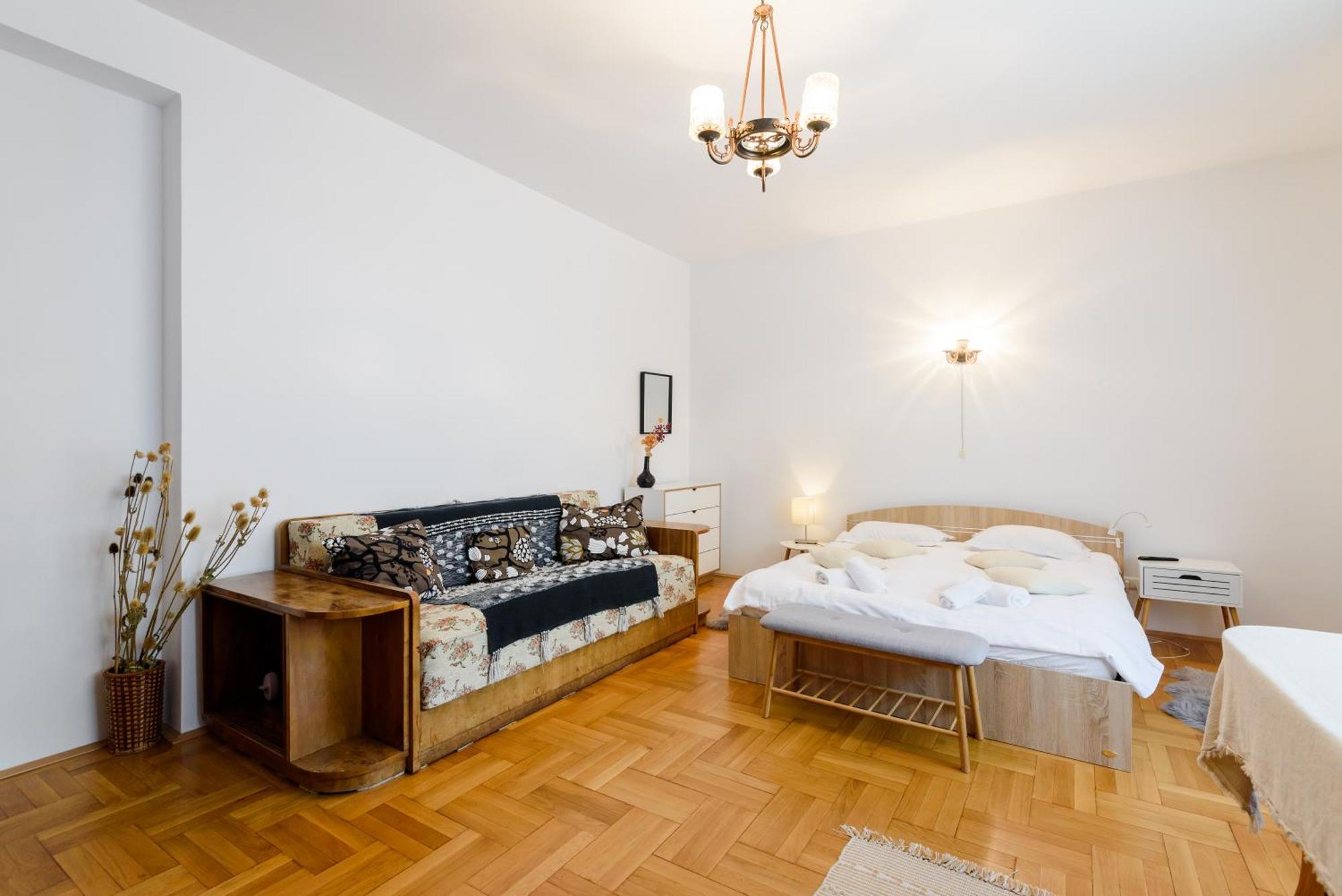 Casa Cu Cires Brasov Apartment Ngoại thất bức ảnh