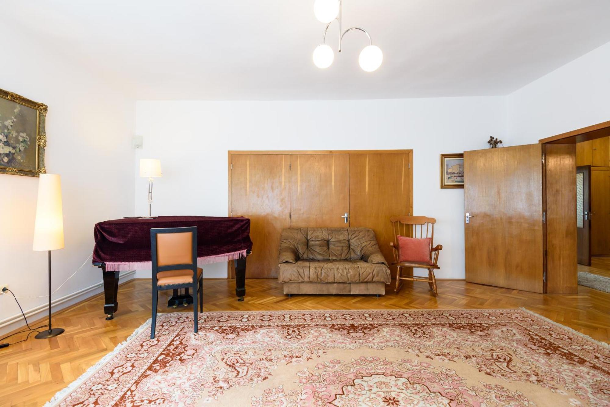 Casa Cu Cires Brasov Apartment Ngoại thất bức ảnh