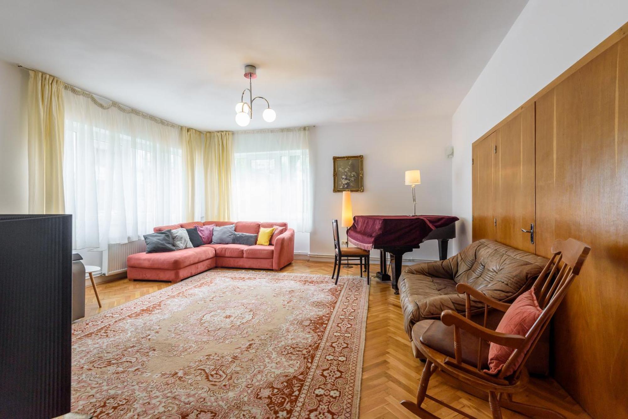 Casa Cu Cires Brasov Apartment Ngoại thất bức ảnh